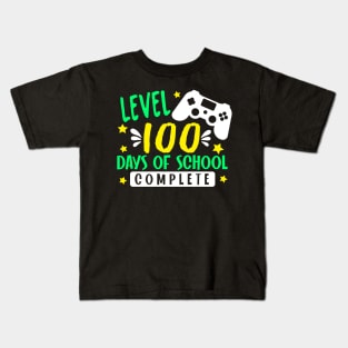 Level 100 days of school complete Kids T-Shirt